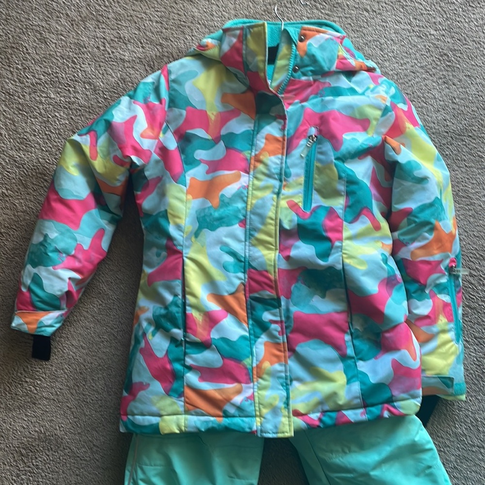 Colorful Kids Matching Set - Picture 2 of 7